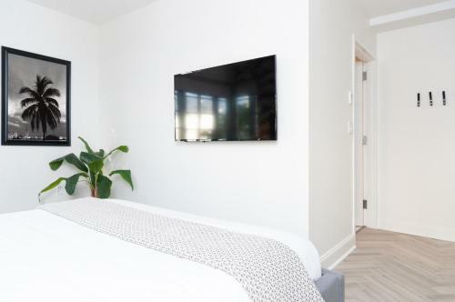 Hotel Jurny Suites - Miami Beach