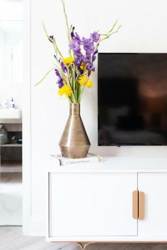 Hotel Jurny Suites - Miami Beach
