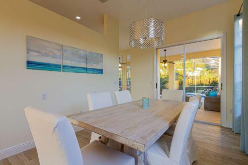 Crown Pointe-mabry Drive