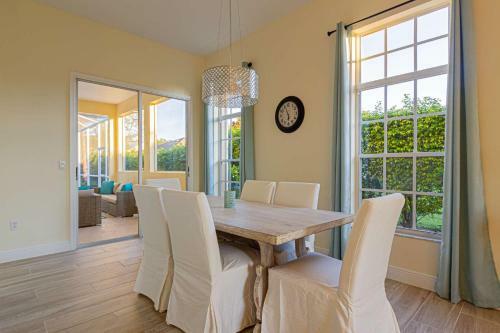 Crown Pointe-mabry Drive