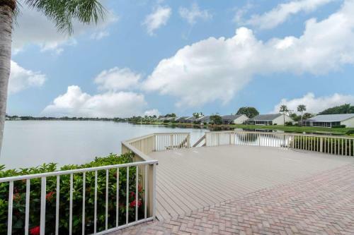 Crown Pointe-mabry Drive