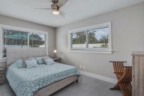 1 Mile Beach House