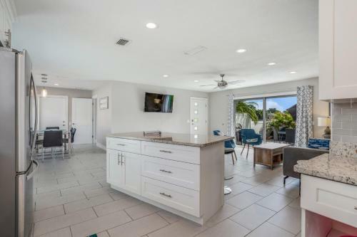 1 Mile Beach House