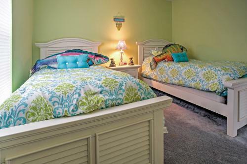 Naples Home With Pool, Extended Stays Welcome!