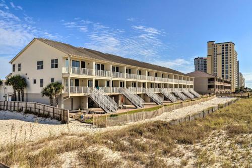 Oceanfront Townhome With Arcade, Games And Pool Access