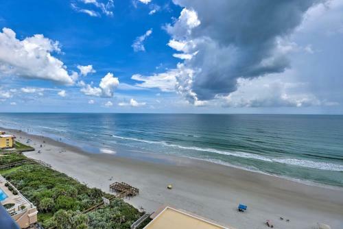 Apartamento Beachfront Resort Condo With Panoramic Ocean View