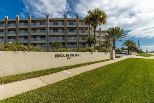 Apartamento 517 Errol By The Sea 2bdrm 2bath Ocean View Condo
