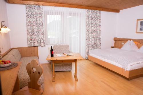Hostal Landhaus Huber