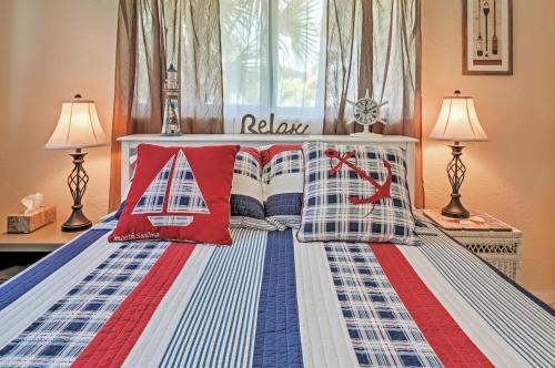 Ormond Beach Bungalow With Patio And Quiet Setting!