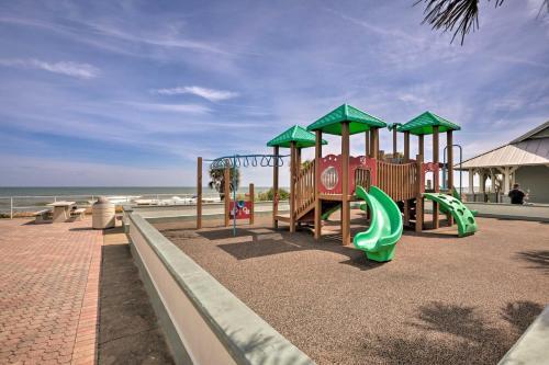Ormond Beach Home Steps To Beach And Riverfront!
