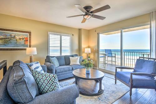 Apartamento Luxe Oceanfront Condo With Pool Beach Access And Gear!