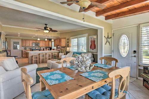 Trendy Ormond Beach Bungalow - Steps To The Beach!