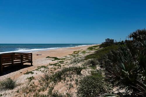 Vibrant Ormond Beach House - Walk To Ocean