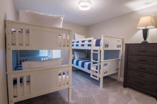 3919 Ocean View Drive Home