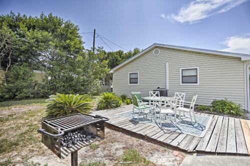 Charming Panama City Home With Deck 1 Block To Beach