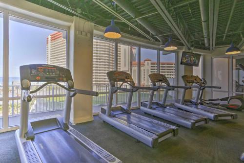 Apartamento Modern Oceanfront Pcb Resort Condo With Balcony View