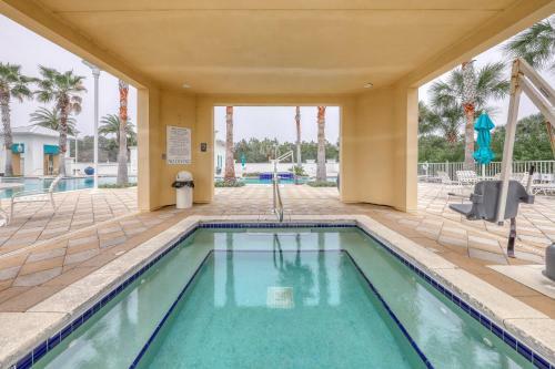Carillon Beach Inn