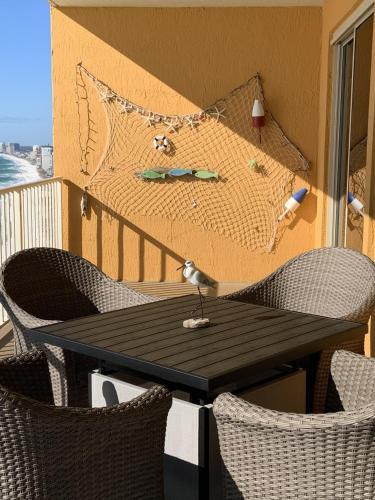 Treasure Island 2304
