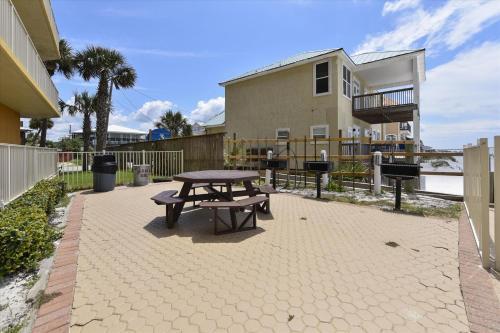 Treasure Island 1202