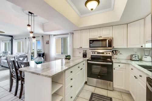 Pinnacle Port- Penthouse 8
