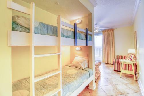 Twin Palms 603