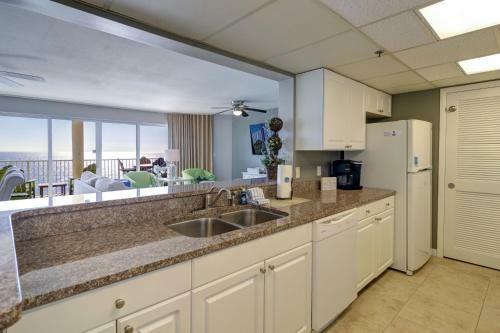 Long Beach Resort By Blueswell