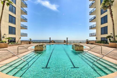 Apartamento Remodeled Pcb Studio Apt With Balcony And Pool Access!