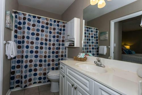 Grand Caribbean 406 East