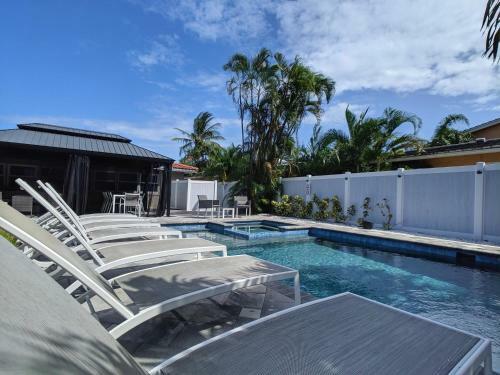 Hibiscus Ocean Villa