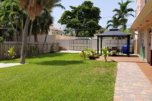 Apartamento 3220 Ne 15th St. Unit 2