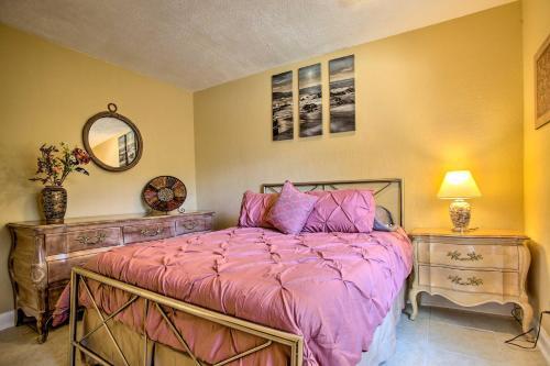 Centrally-located Pompano Beach Escape With Gazebo!