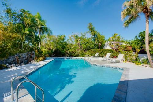 Pelico Palms - Sunset Cottage