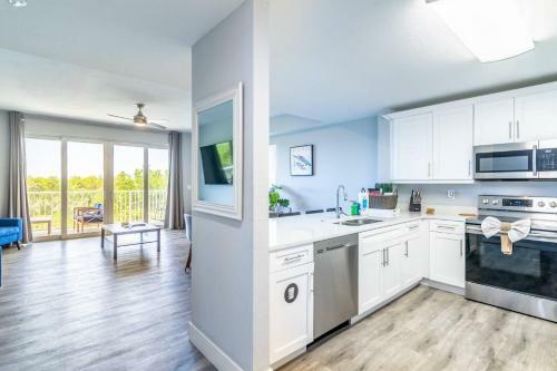 3284 Little Harbor
