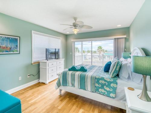 Sanctuary At The Beach With Ocean-view Balconies Home
