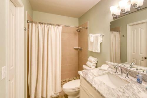Seascape Family Beach Retreat