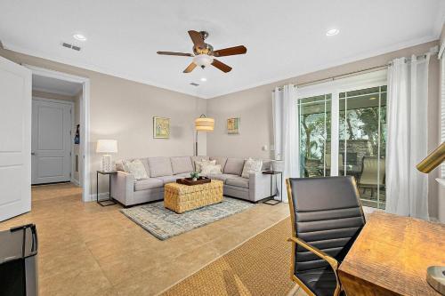 Minutes Walk To Beach, Elevator, Beach Views, Beach Supplies