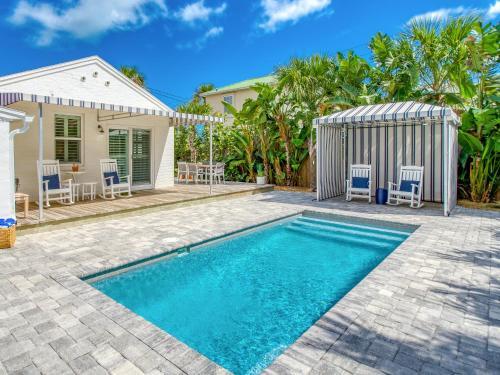 ?anastasia Lodge Cabana? Beach & Pool Oasis Home