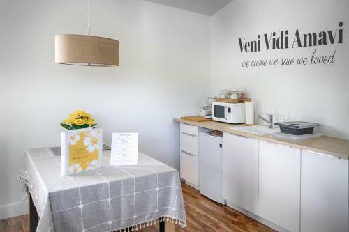 Apartamento Private Mod Boho Chic Retreat Mins Dtwn Beach