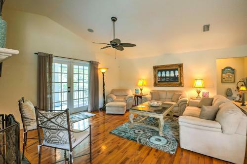 St Augustine House With Gas Grill - Walk To Beach!