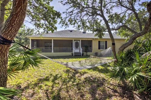 St Augustine House With Gas Grill - Walk To Beach!