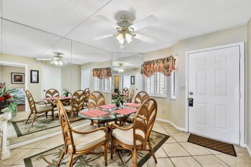 Oceanfront Windjammer Getaway