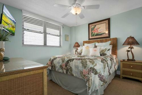 Upscale Oceanfront Condo With Panoramic Views, Newly Renovated!