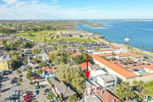 20 Hypolita - Luxury Downtown Apartment