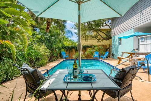 Chiquita Sun House