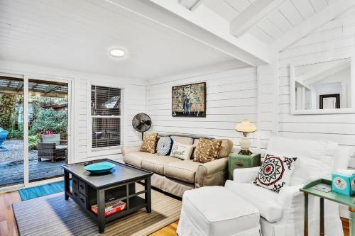Bernard Street Bungalow