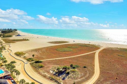 Treasure Sands - Gulf Blvd