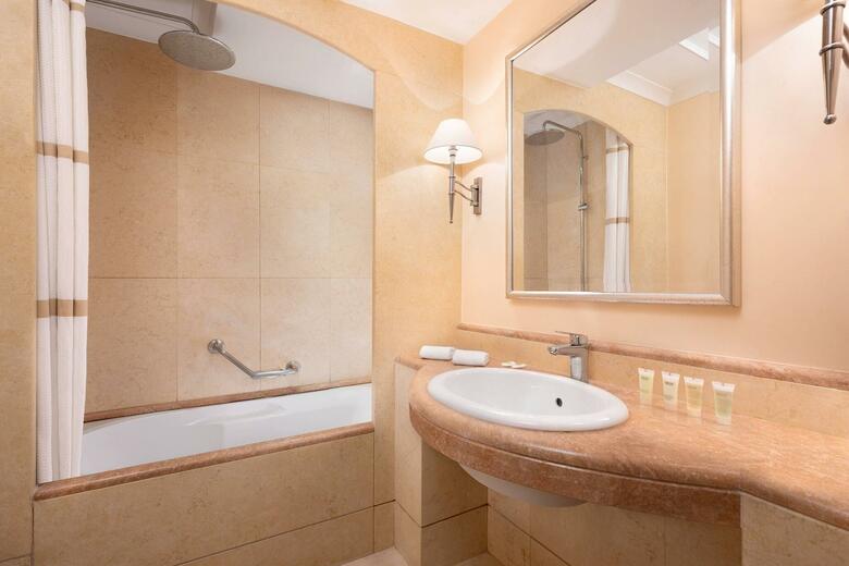 Hotel Courtyard Marriott Rome Central Park