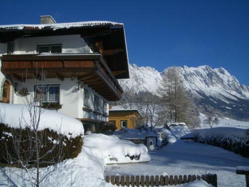 Hostal Haus Weinacht