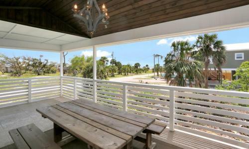 Anchored Inn By Pristine Properties