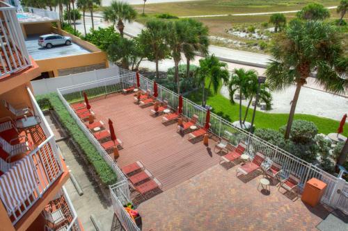 403 - Surf Beach Resort